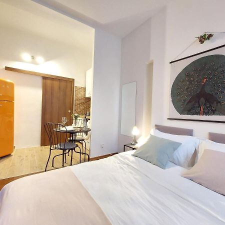 Sweet Dreams Suites Cosy Studio Piata Romana 부쿠레슈티 외부 사진