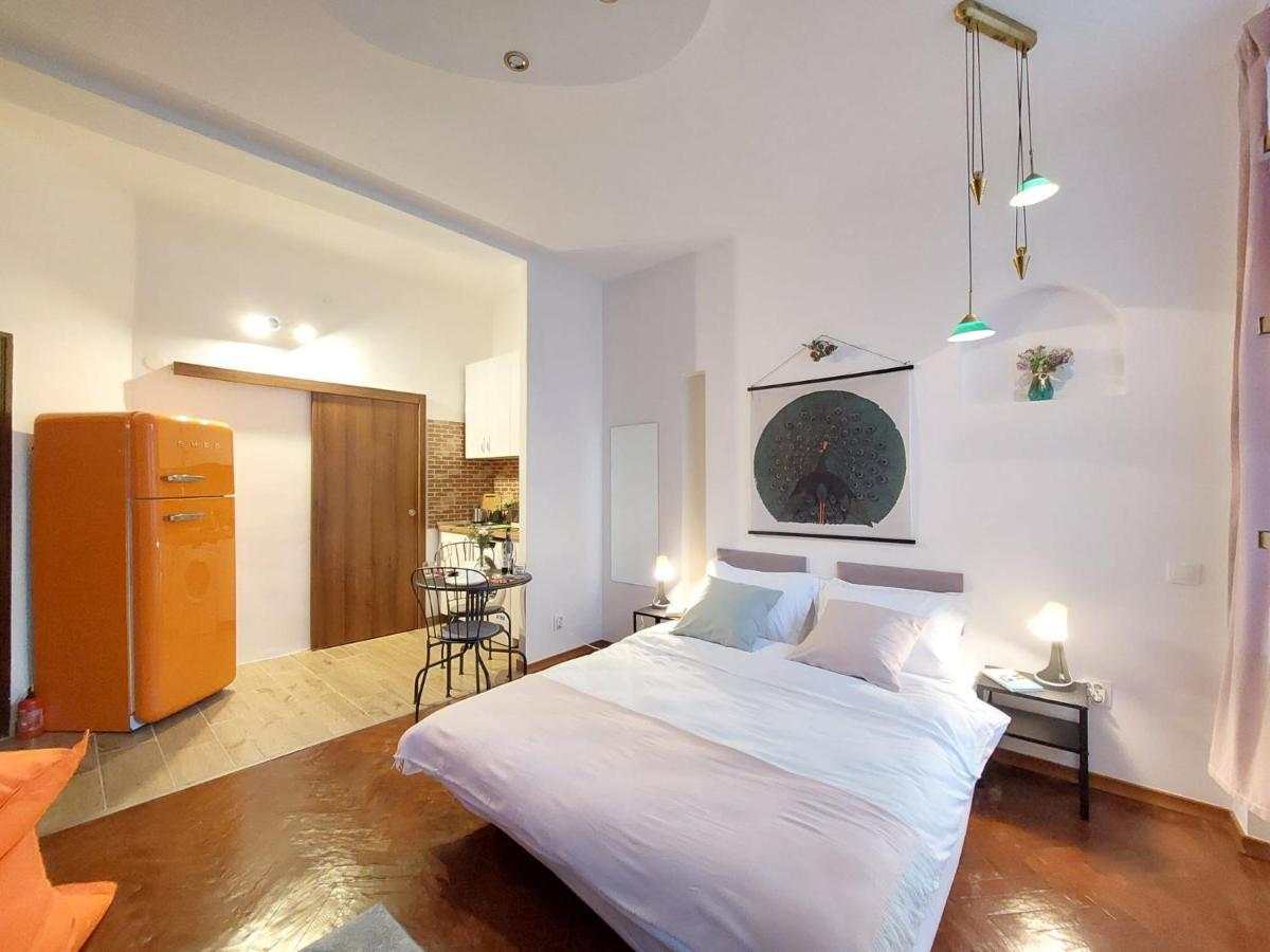 Sweet Dreams Suites Cosy Studio Piata Romana 부쿠레슈티 외부 사진