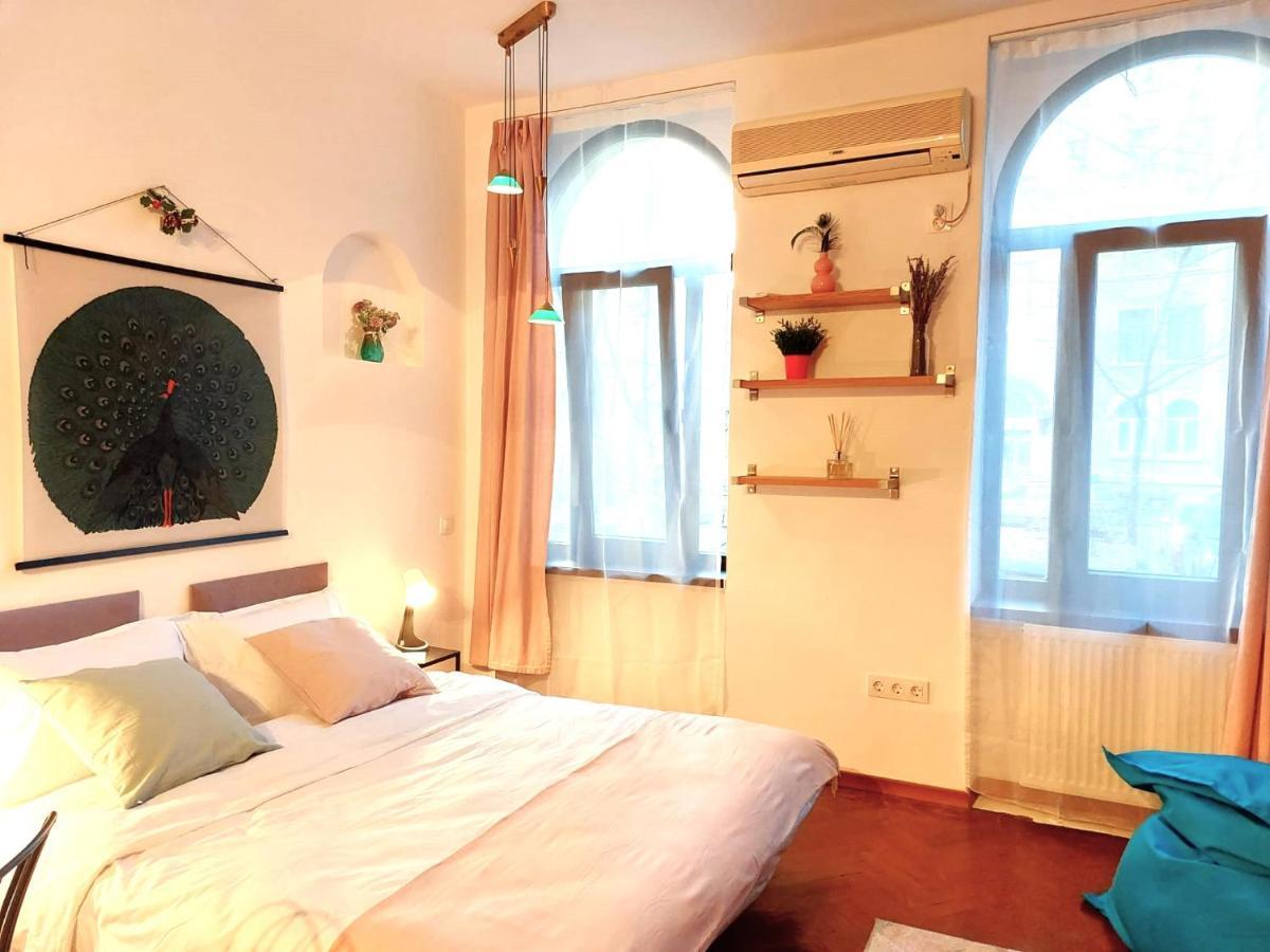 Sweet Dreams Suites Cosy Studio Piata Romana 부쿠레슈티 외부 사진